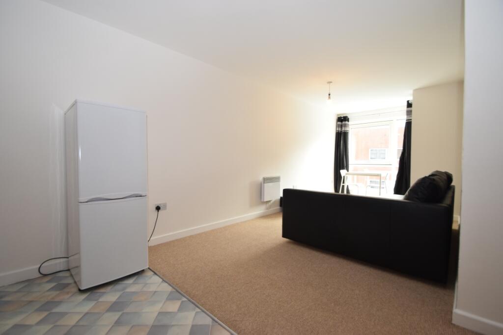 Lounge/Kitchenette