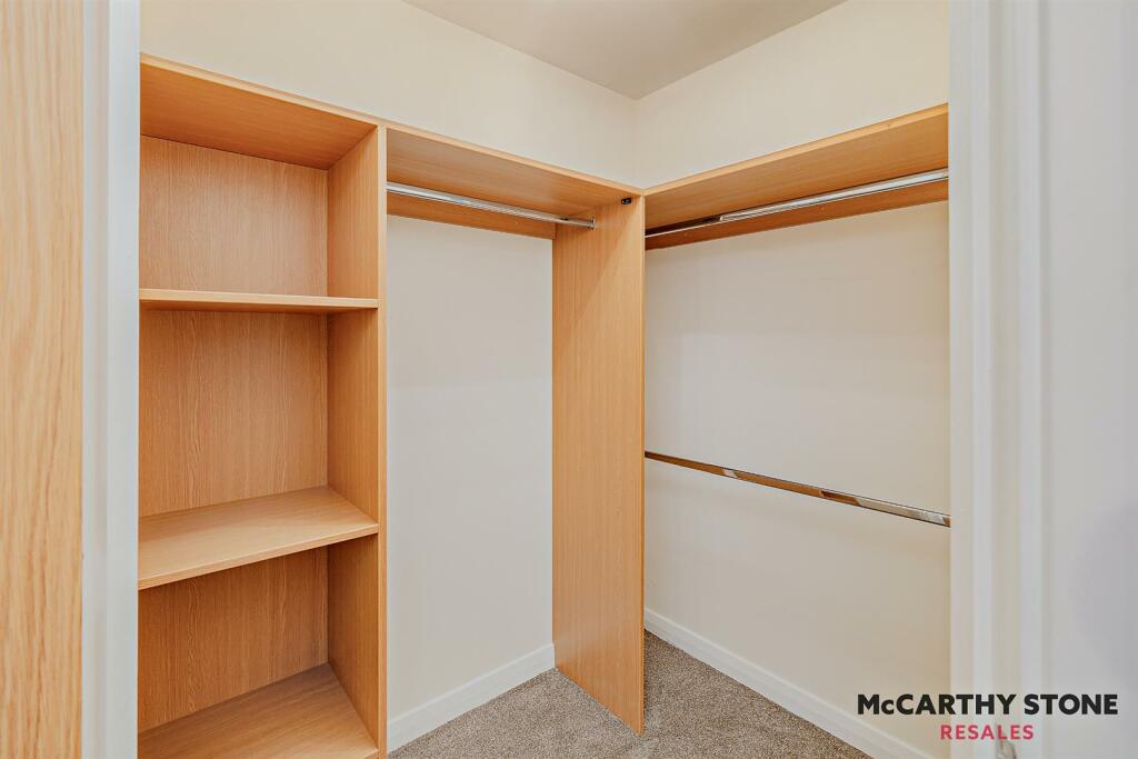 8622124-interior10-800.JPG