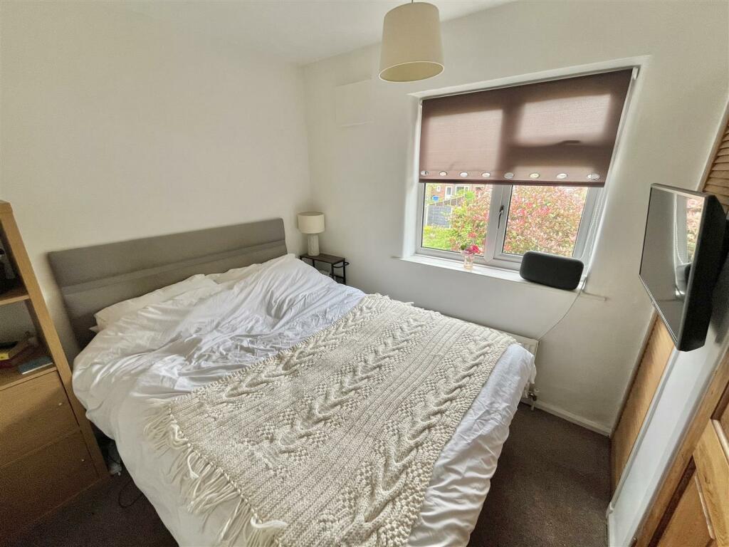Bedroom 2 Aspect 2