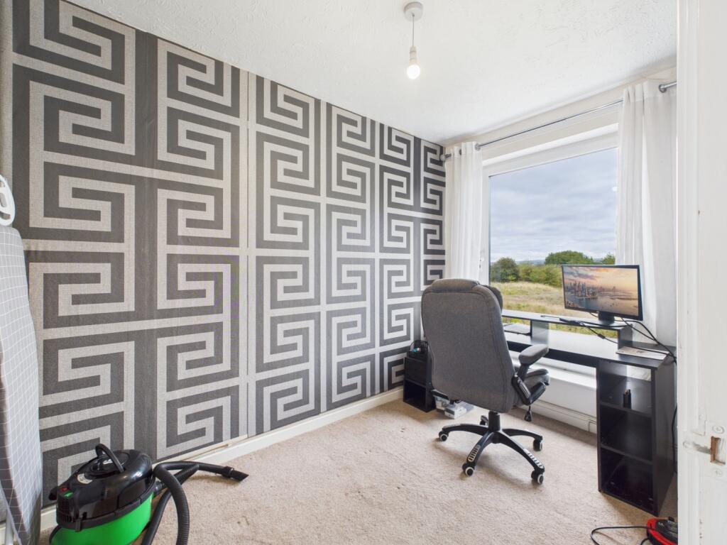 CAM04634G0-PR0051-STILL012