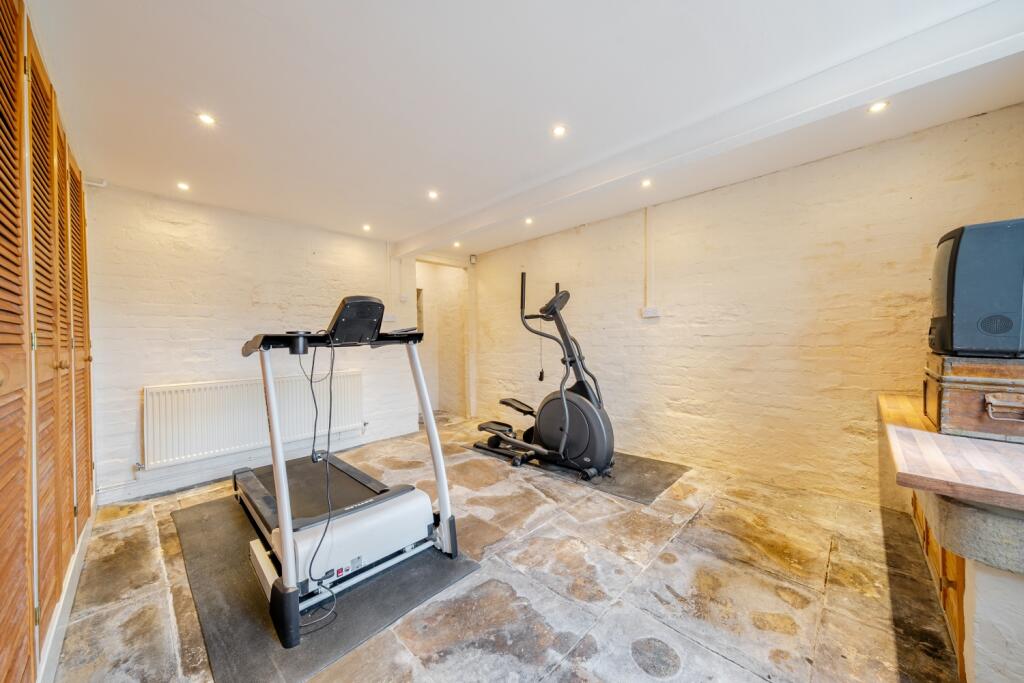 Cellar - Home Gym