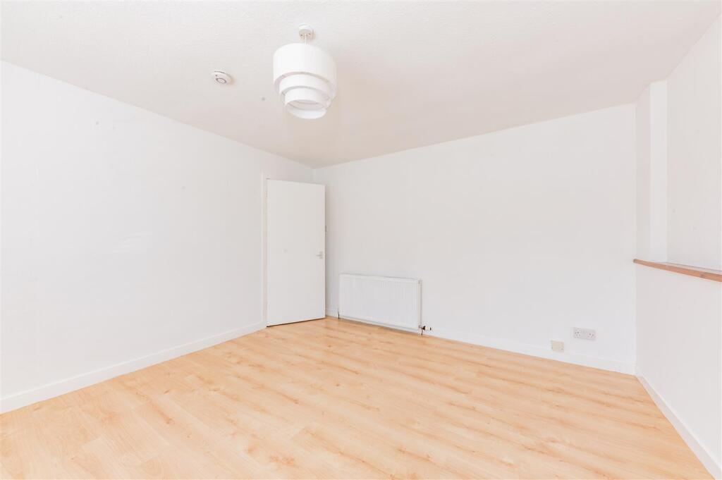 18 Millar Street Carnoustie-2.JPG