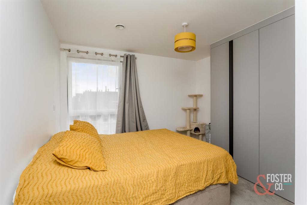 Aurum 42 Kingsway 189-1.JPG