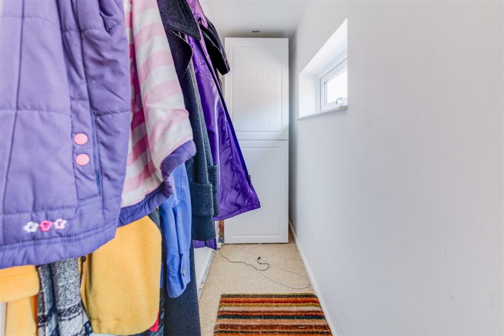 Constables - Avon Close-1.jpg