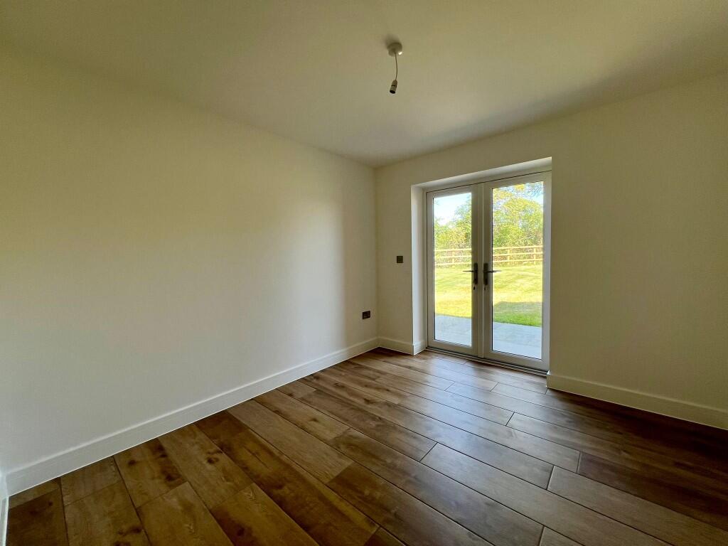 Snug / Reception Roo