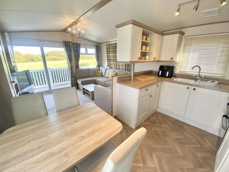 Kitchen/Living Room