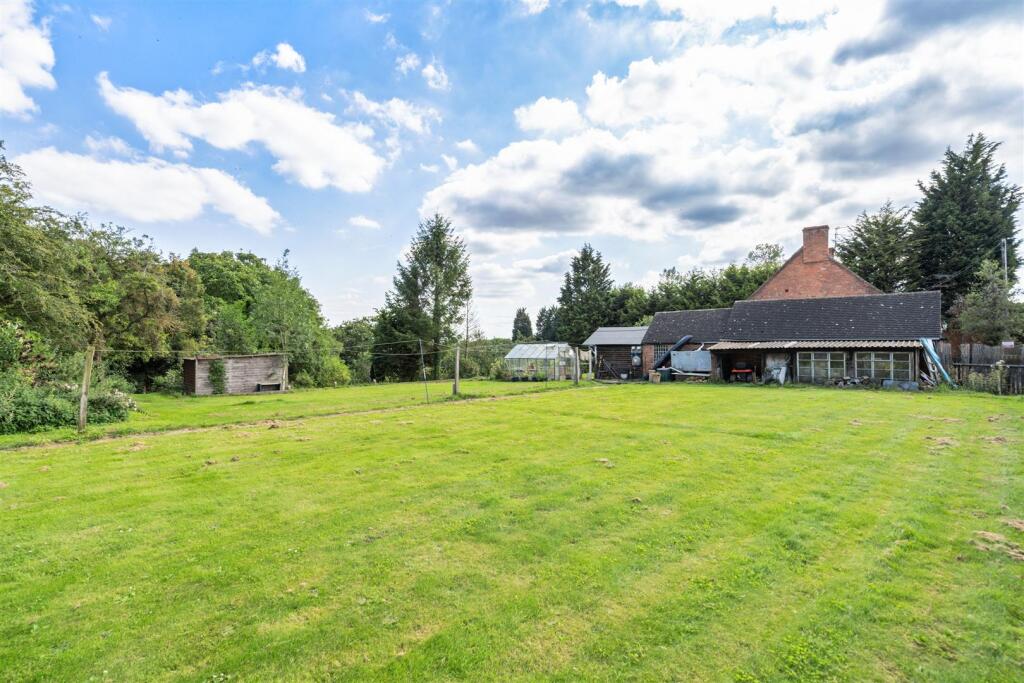 Hill Crest Cottage-15_lo.jpg