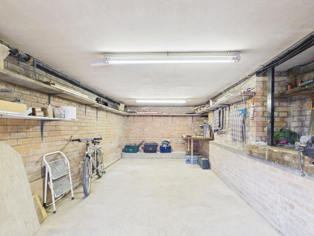 Rear of Garage/Workshop