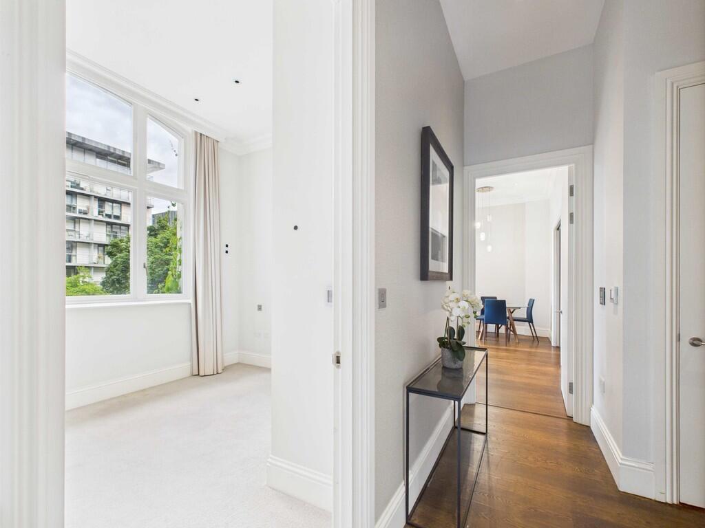 CAM03741G0-PR0105...