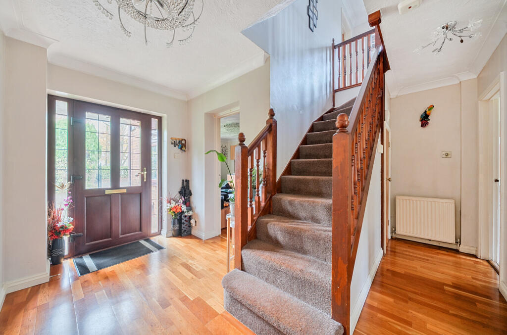 1384332-9-6936f4d...