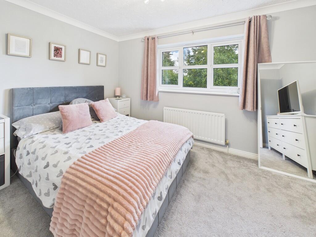 CAM05068G0-PR0047...