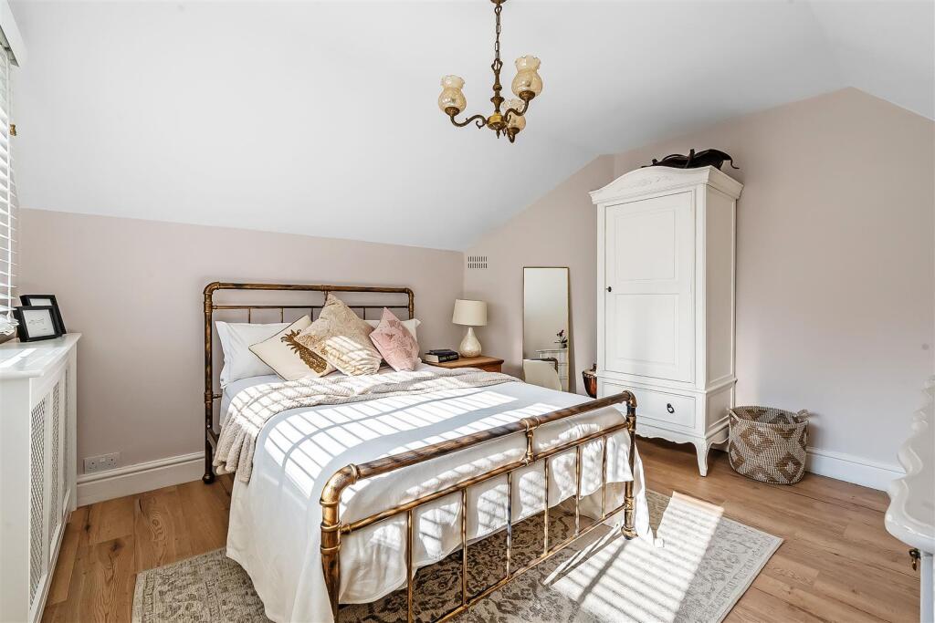 Yarm-Court-Lodge-2.jpg