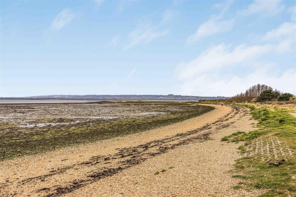 St. Ebbes Cottage, Victoria Road, Hayling Island-S