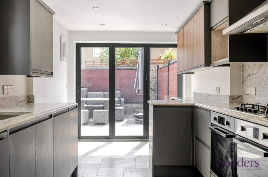 6c3caac9-280f-4be...