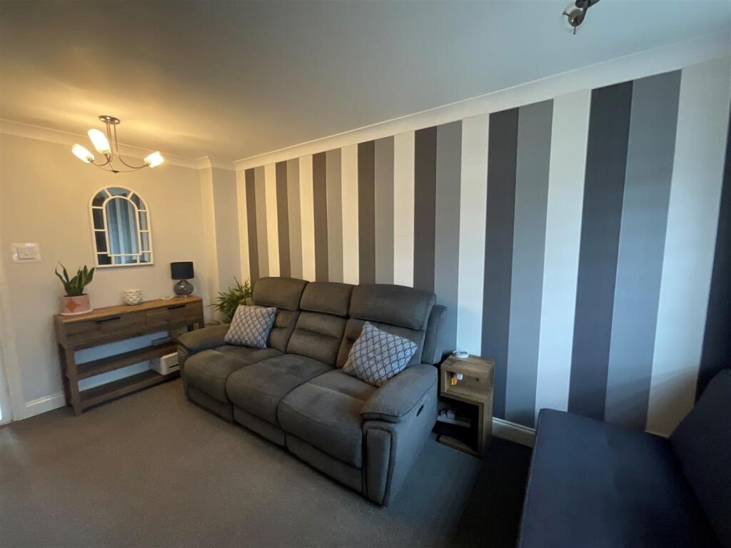 14 Frank Booton lounge 2.jpg