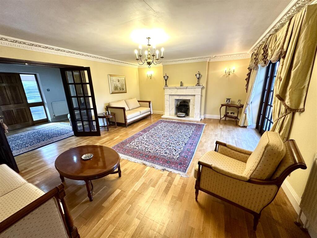 DRAWING ROOM