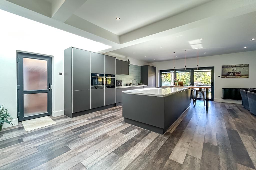 Kitchen/Family Room