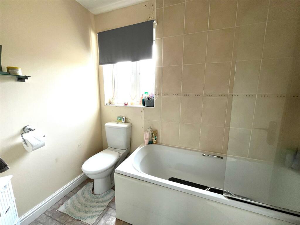 106 eaton drive (15).jpeg