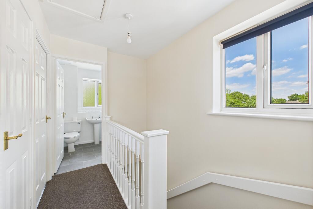 CAM05454G0-PR0031-STILL005