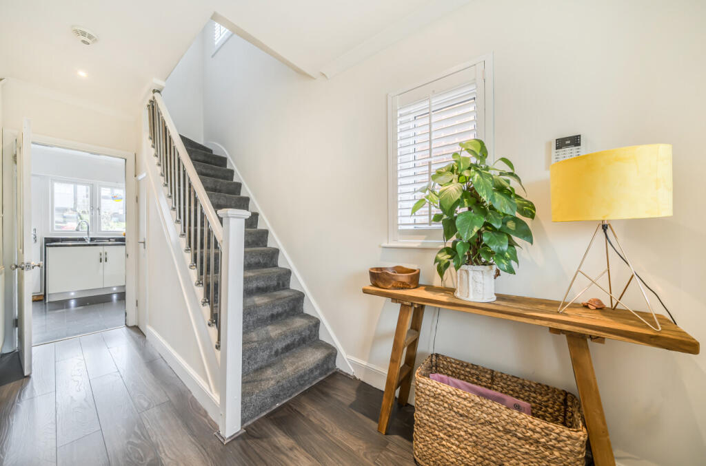 1383270-18-691f14...