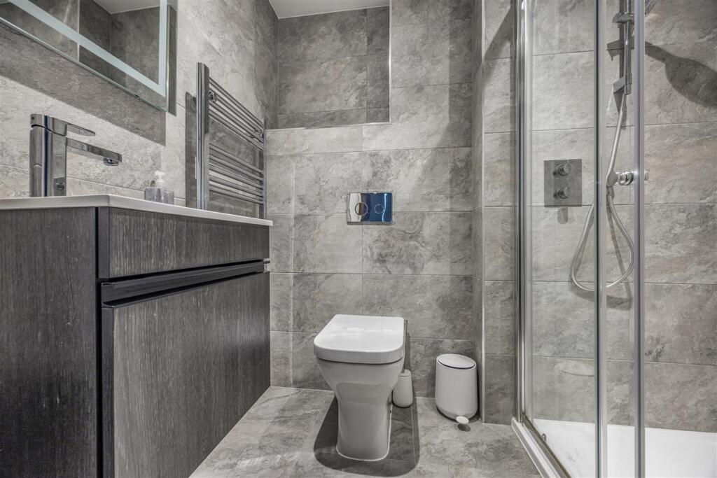 2 Cambridge Mews, Serpentine Road, Southsea-Portic