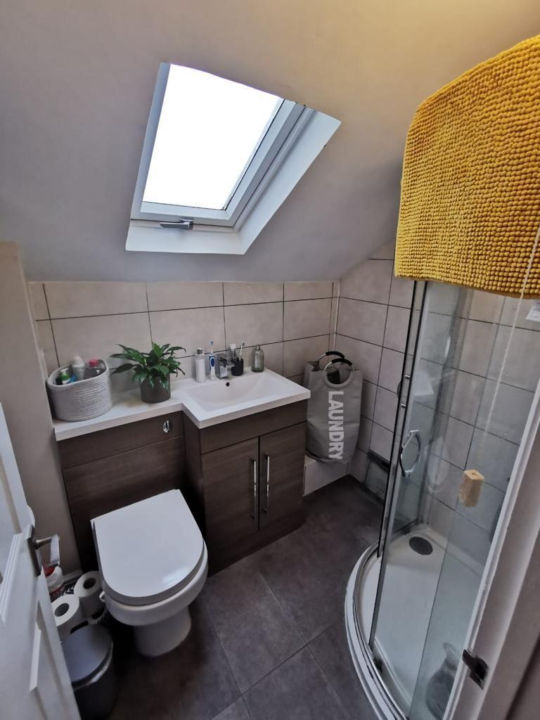 63a London Road 6.jpg