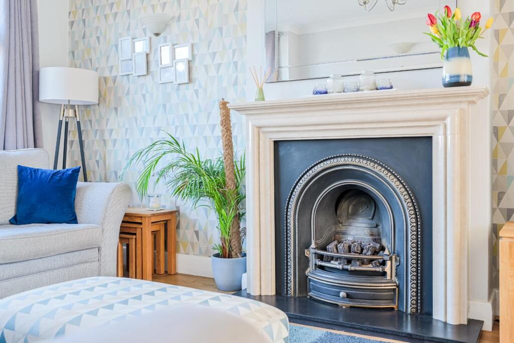 BRADFORD DRIVE (2).jpg