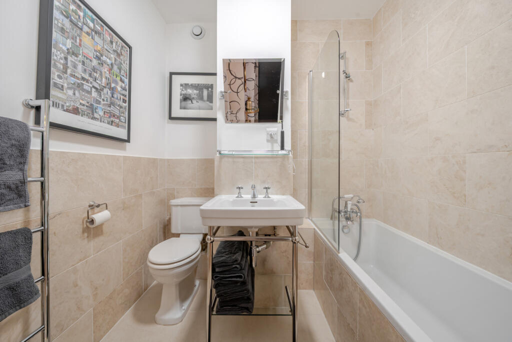 1388728-20-694018...