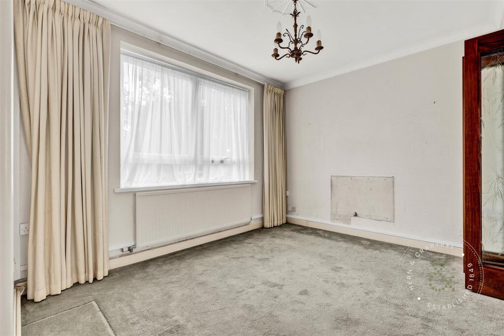 Cotsworld Court, Hern Crabtree (1).jpg