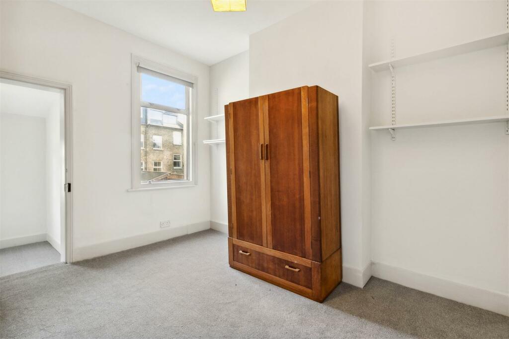 55a Strathleven Road-11.jpg
