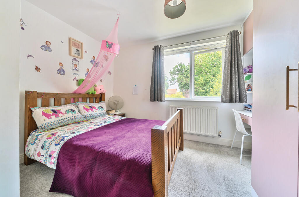 1318285-19-685e8c...