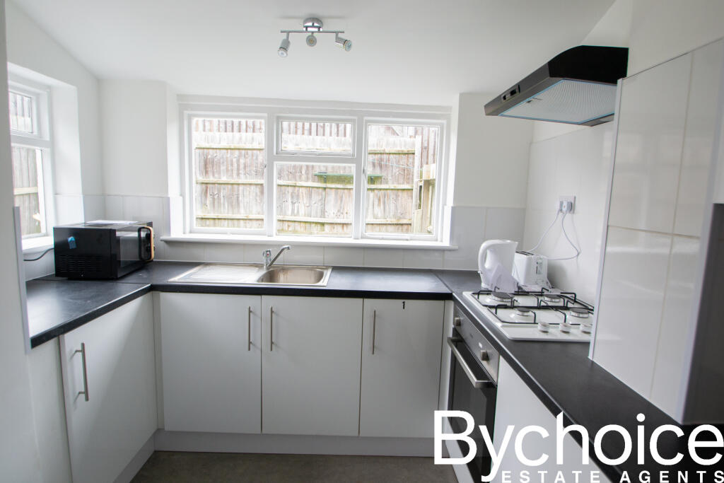 Pightle kitchen photo