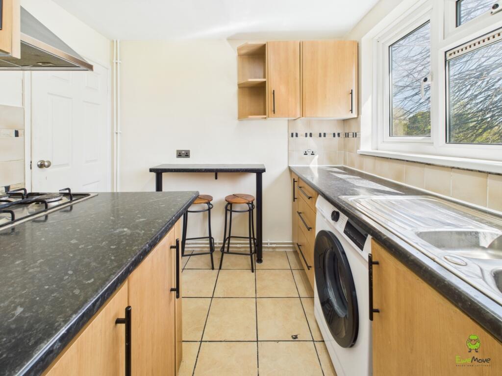Clinton Crawford Ewemove Estate Agents Bexleyheath