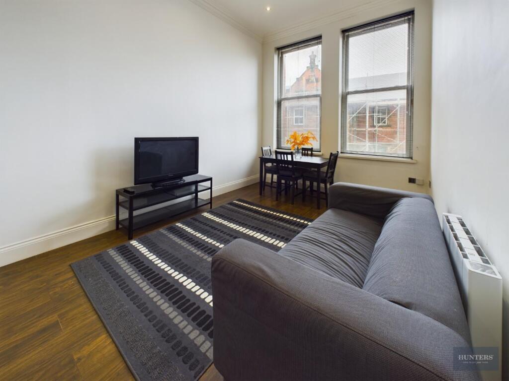 Kitchen / Sitting Room