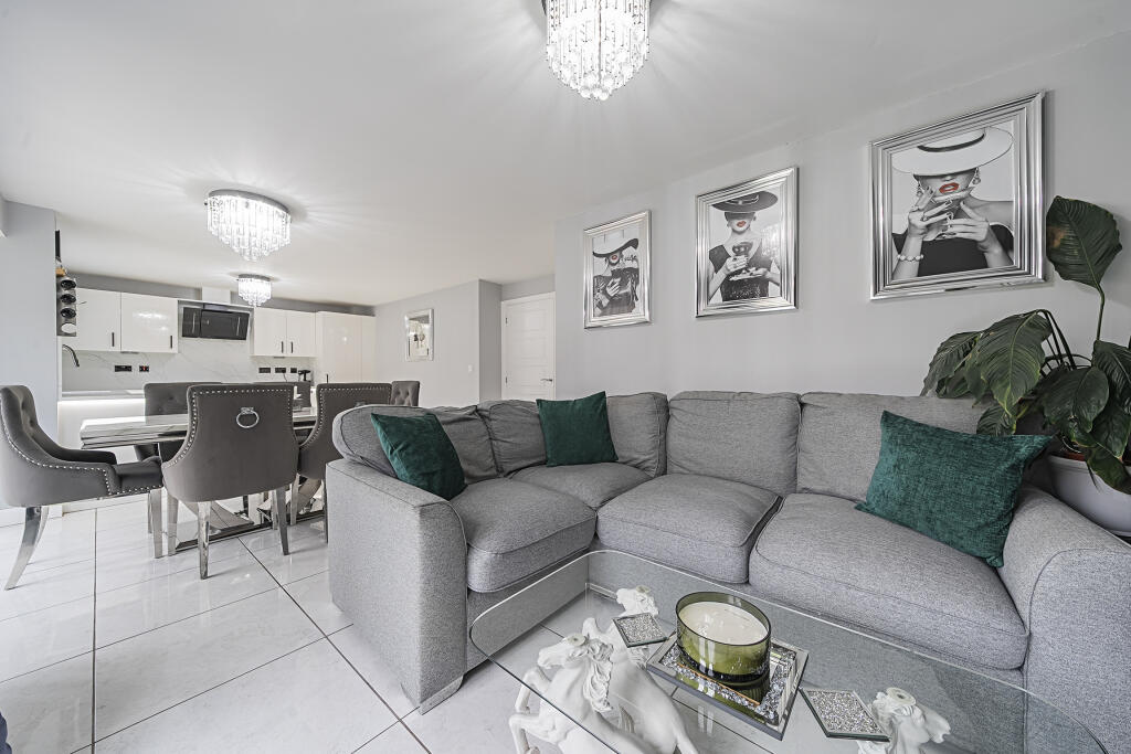 1335184-6-68a36ff916956