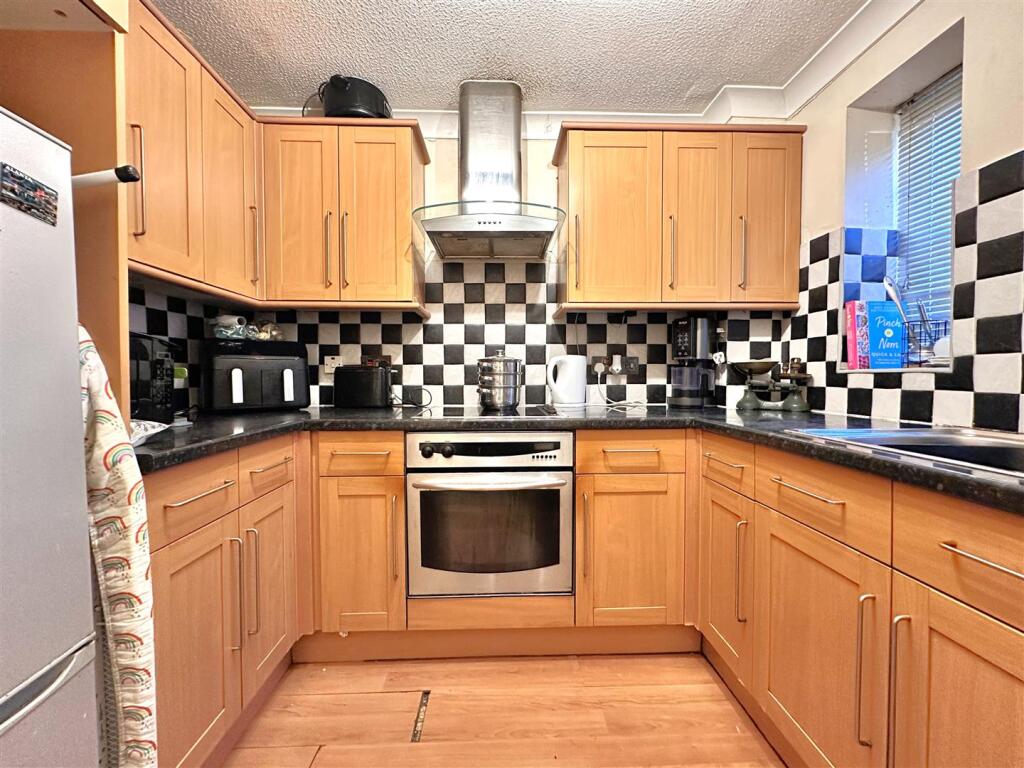 Kitchen 119