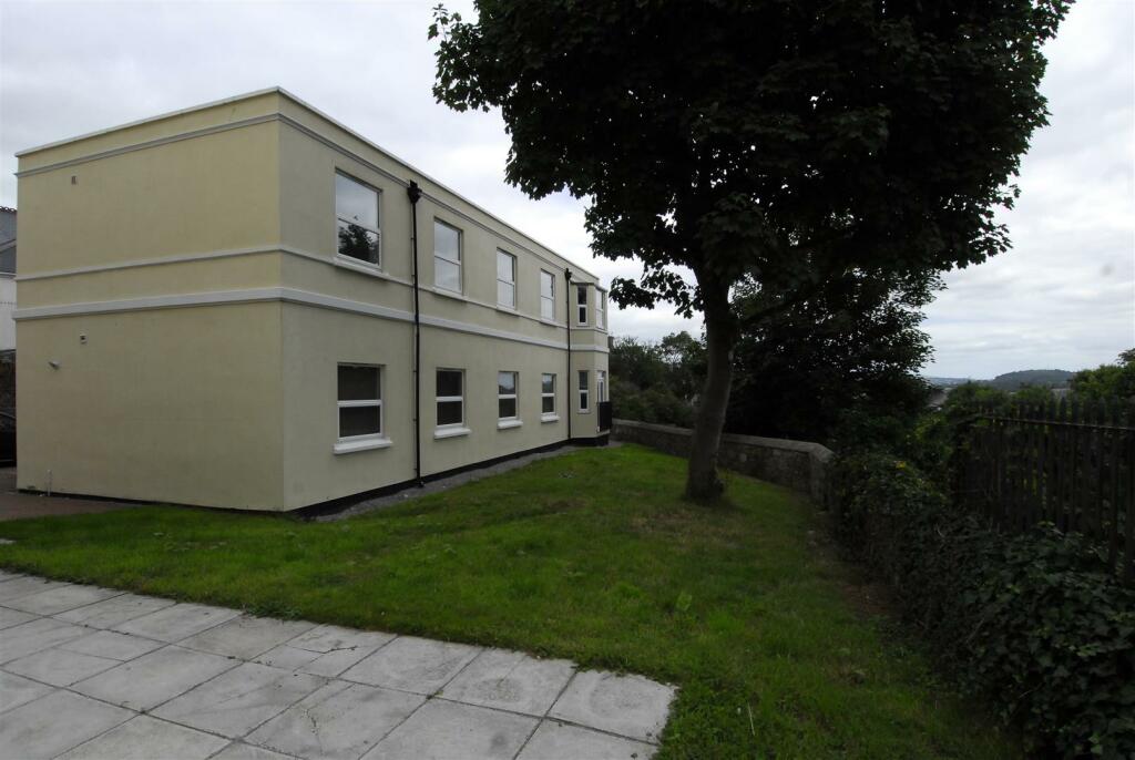 10LissonGroveF4012.JPG