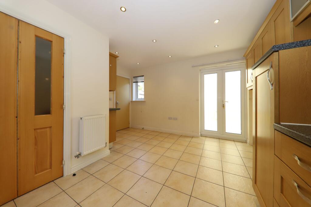 Kitchen (3)