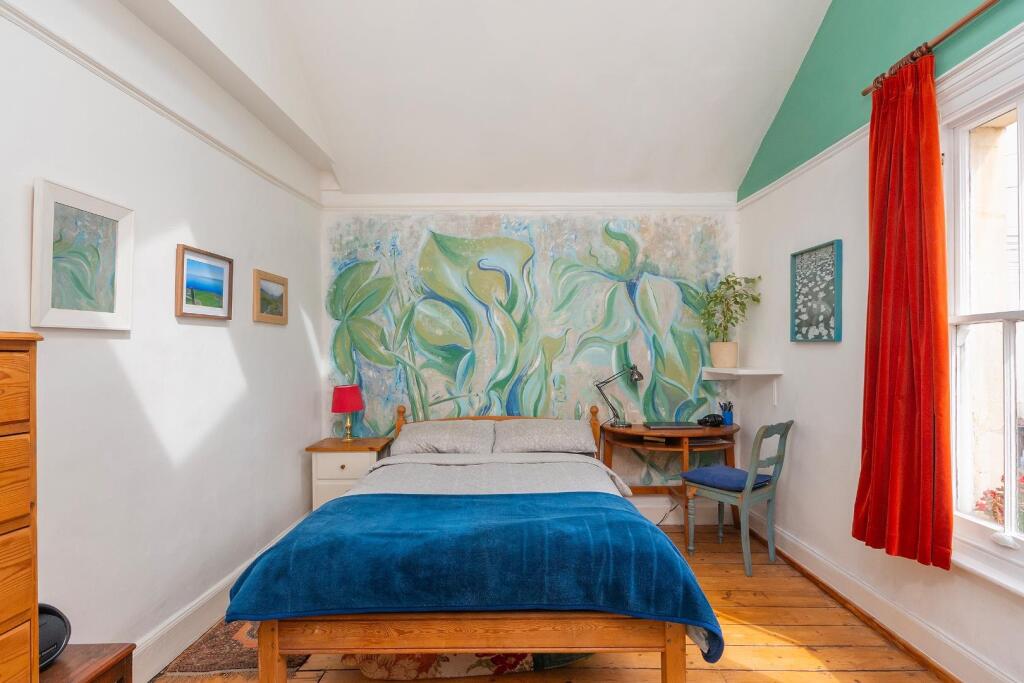 4R5RMR - Bedroom B.jpg