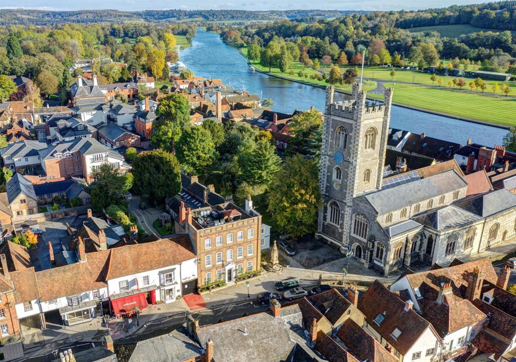 Henley River-Thames
