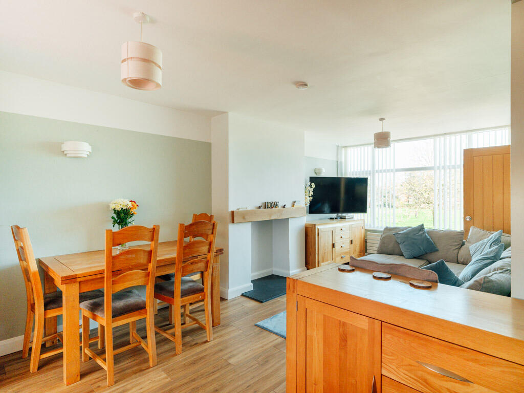 Living / Dining Room