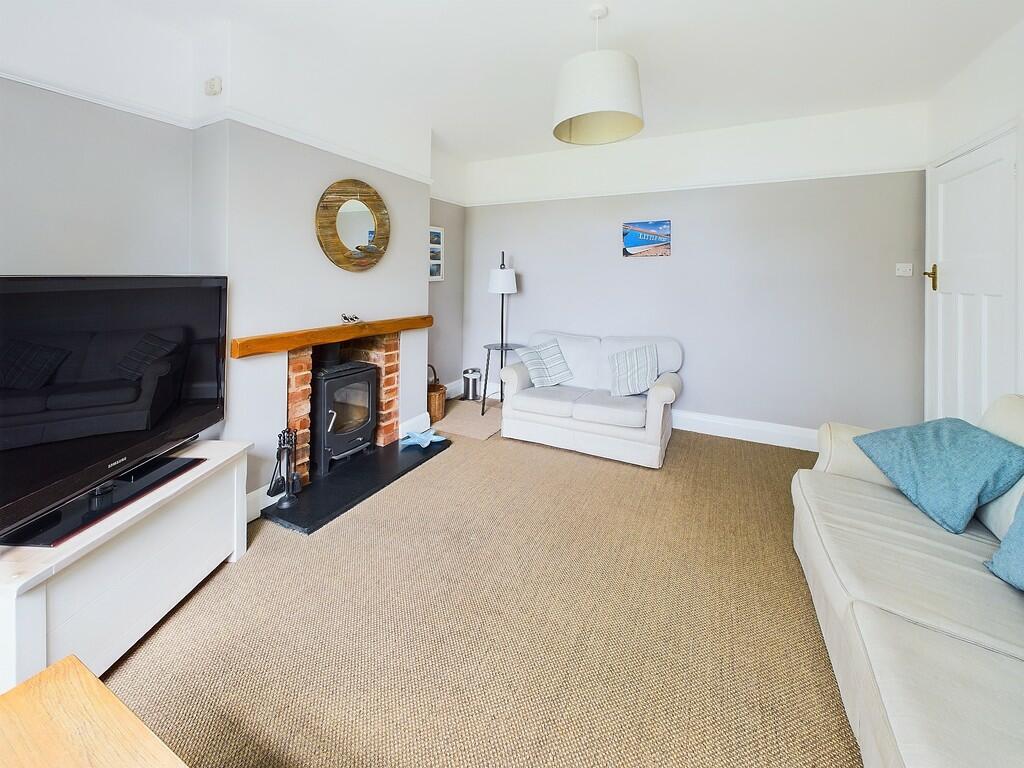 Living Room c