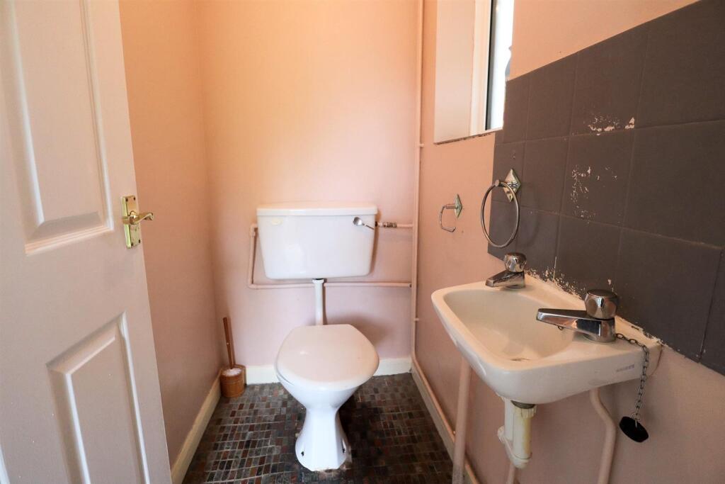 WC.jpg