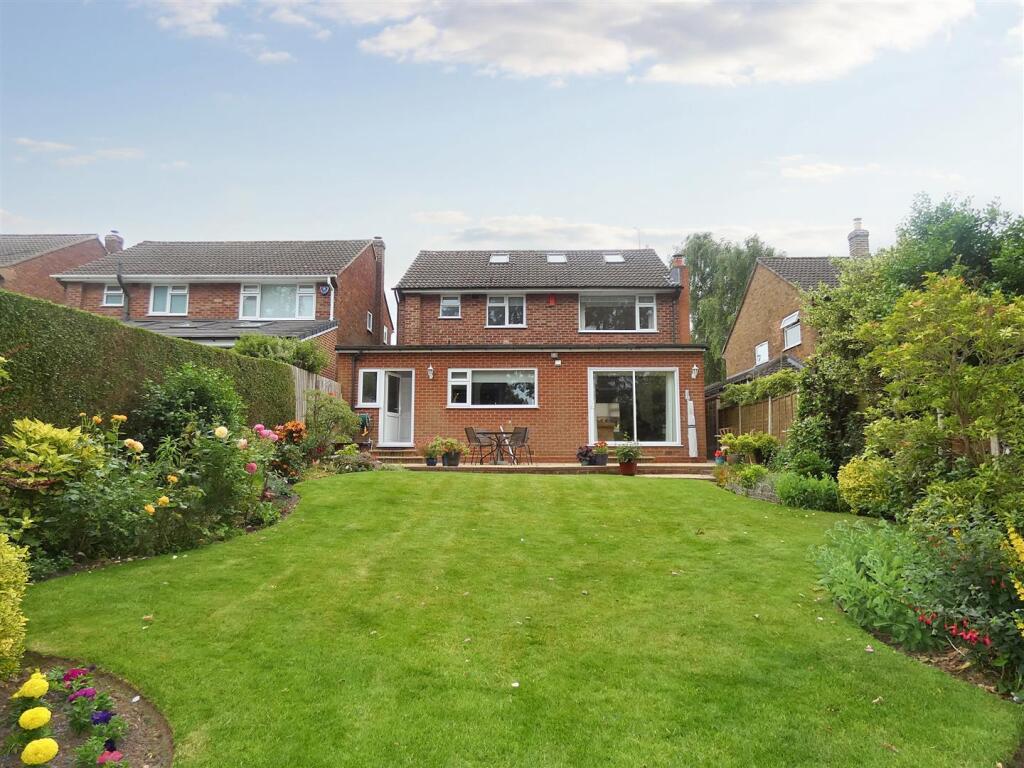 P1080750 (Large).jpg