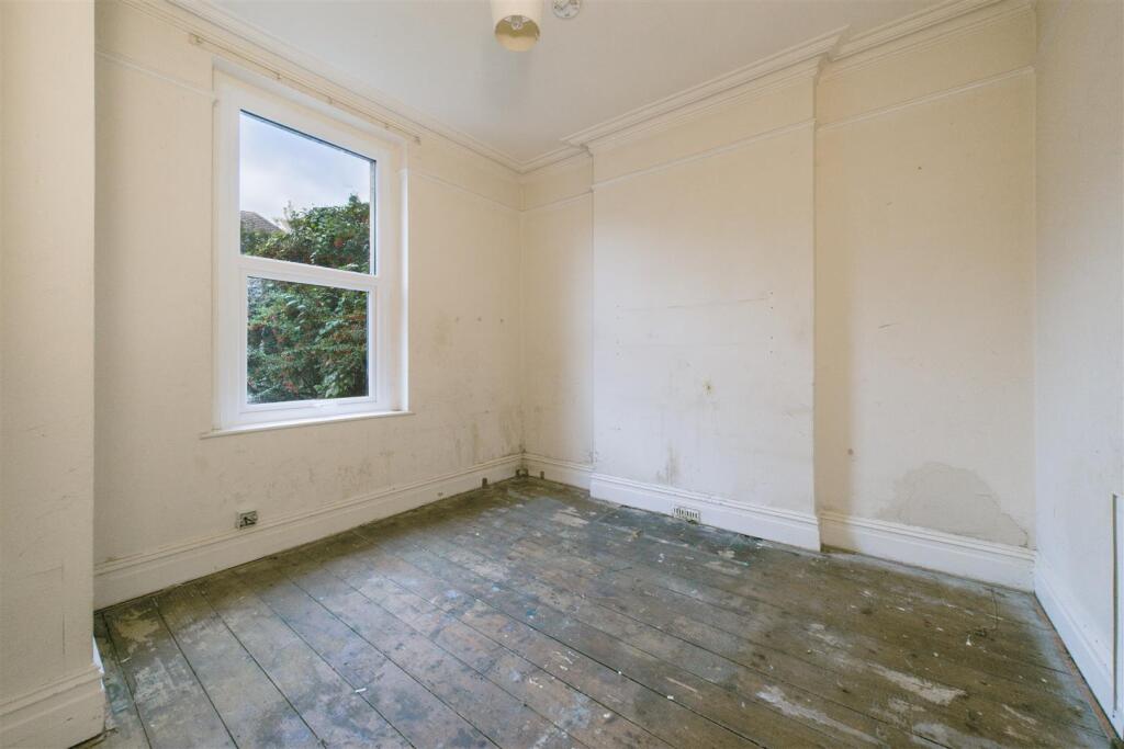 10, Cranbrook Road Bristol, BS6 7BN | Hollis Morga
