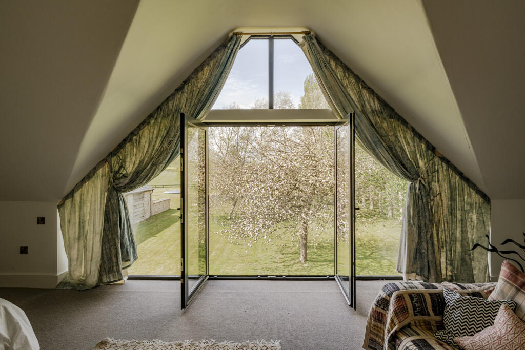 277950 - Ah.hr-4.jpg