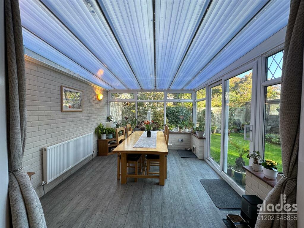 Breakfast Room