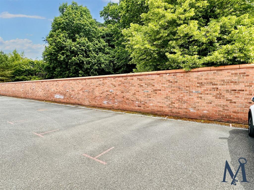 Coleorton Hall Parking