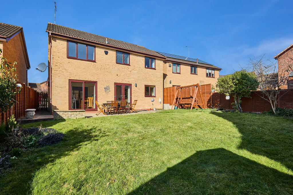 Edward Knight 202...