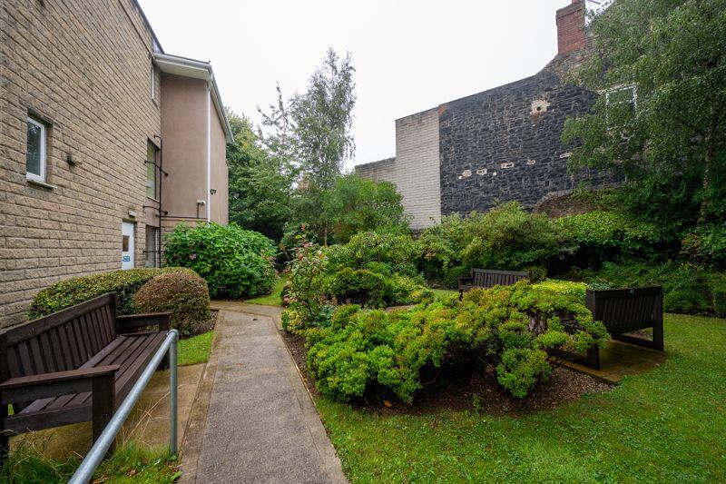 Communal Gardens 